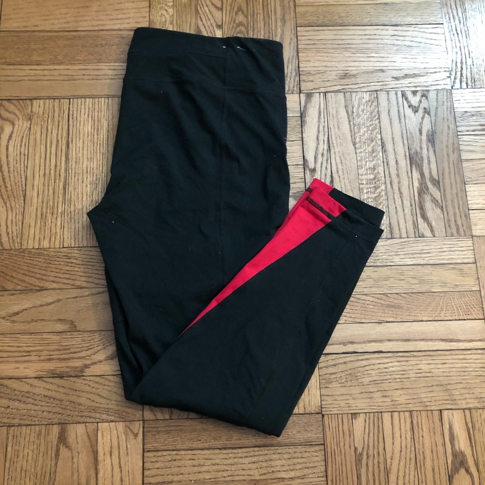 Black and hot pink leggings